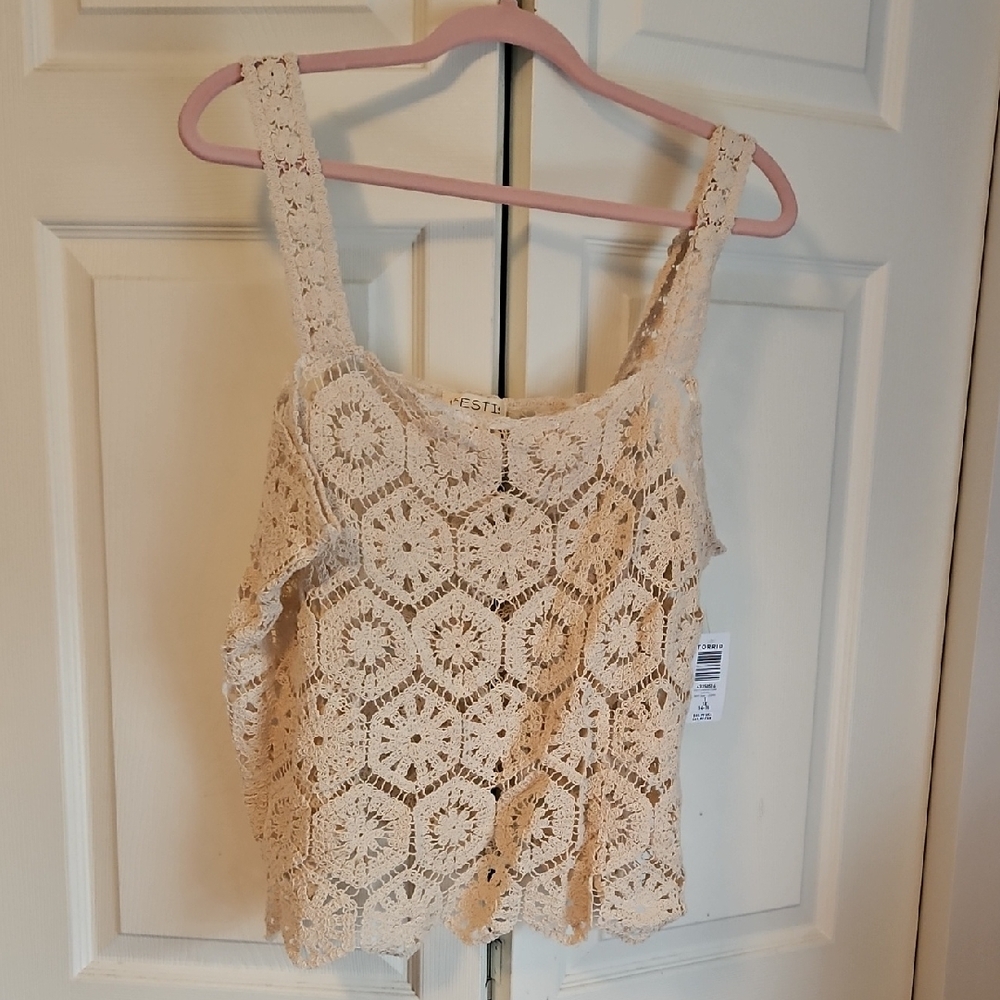 Elegant Crochet Lace Camisole in Cream